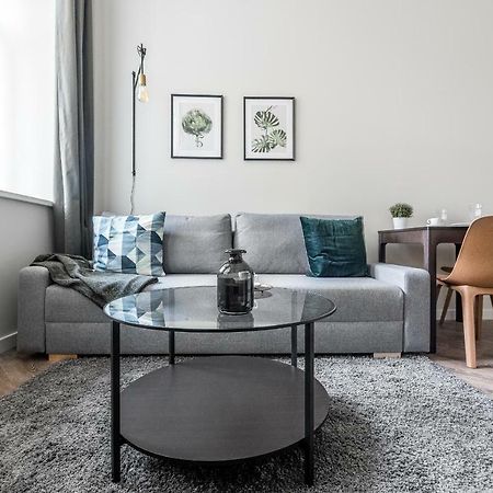 City Center Apartment By Urban Rent فيلنيوس المظهر الخارجي الصورة