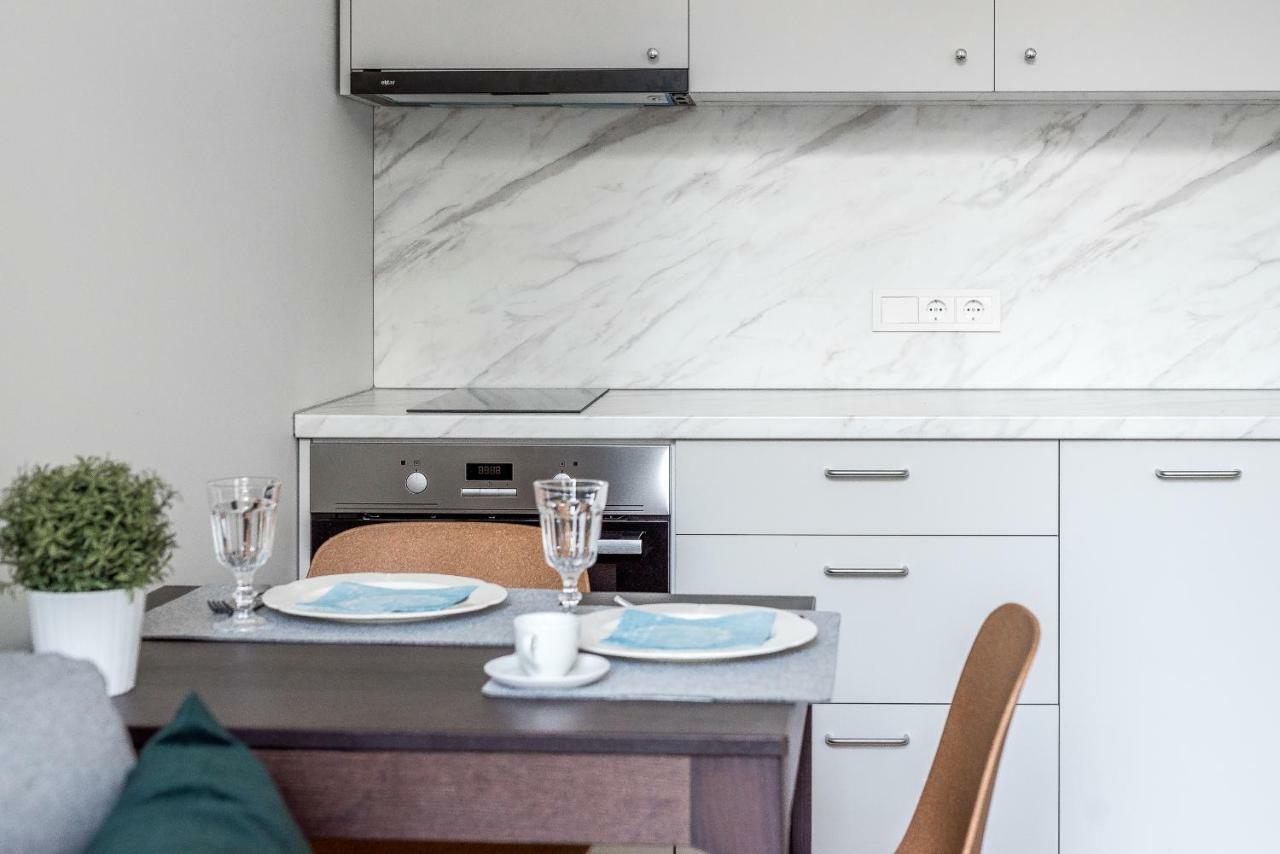 City Center Apartment By Urban Rent فيلنيوس المظهر الخارجي الصورة