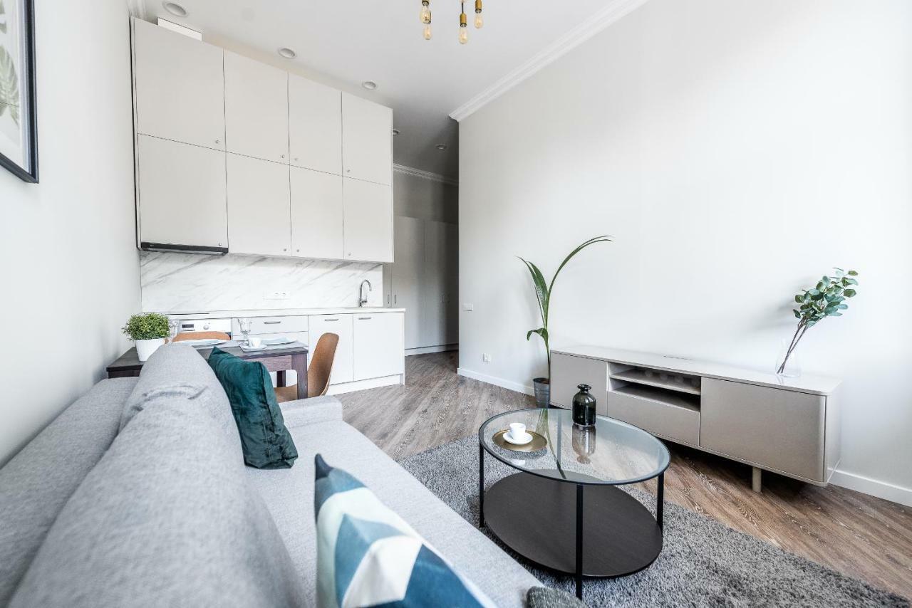 City Center Apartment By Urban Rent فيلنيوس المظهر الخارجي الصورة